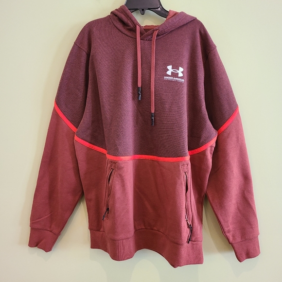 Under Armour Other - Under Armour Hoodie